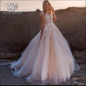 Scoop Illusion Lace Applique Wedding Dresses A Line Sleeveless Tulle Dress Sweep Train Bridal Gown with Back Buttons